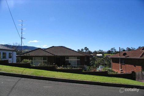 36 Beatus St, Unanderra, NSW 2526