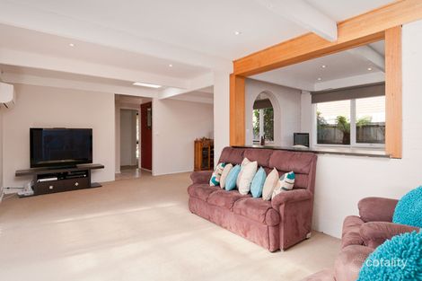 Property photo of 26 Joanne Avenue Chirnside Park VIC 3116