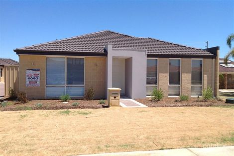 Property photo of 1/39 Birnam Road Canning Vale WA 6155