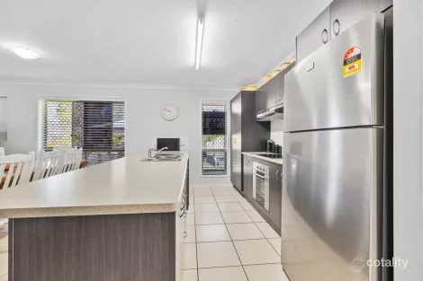 Property photo of 22 Austin Crescent Moura QLD 4718
