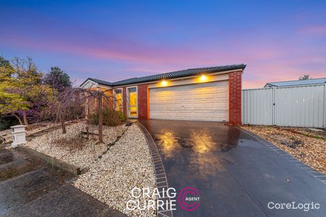 Property photo of 4 Avoca Place Pakenham VIC 3810