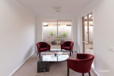 Property photo of 18 Brentwood Drive Cranbourne North VIC 3977