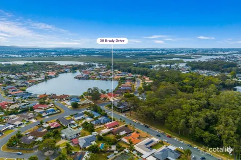 38 Brady Dr, Coombabah, QLD 4216