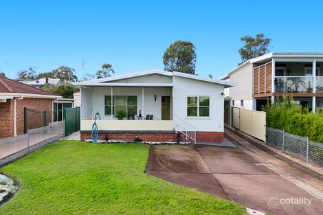 Property photo of 105 Diamond Head Drive Budgewoi NSW 2262