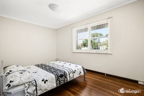 Property photo of 70 Windsor Road Northmead NSW 2152