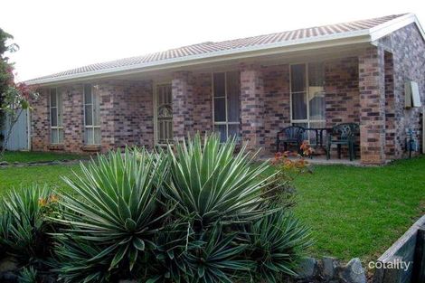 69 Donalbain Cct, Rosemeadow, NSW 2560