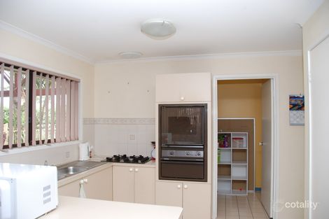 Property photo of 4 Stanton Close Narre Warren South VIC 3805