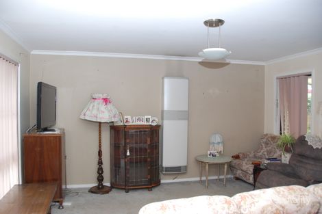 Property photo of 4 Stanton Close Narre Warren South VIC 3805