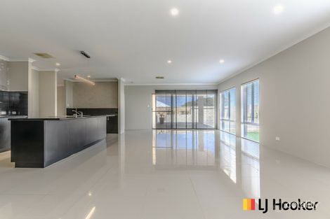 Property photo of 17 Broadhurst Way Two Rocks WA 6037