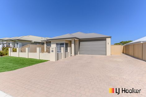 Property photo of 17 Broadhurst Way Two Rocks WA 6037