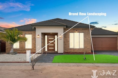 Property photo of 69 Ladybird Crescent Point Cook VIC 3030