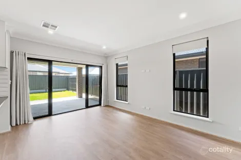 Property photo of 5 Felicity Road Angle Vale SA 5117