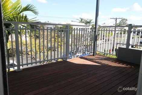 Property photo of 18 Park Street Hawthorne QLD 4171