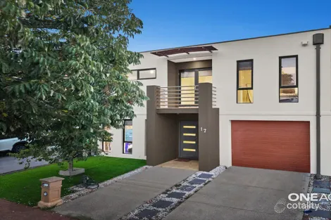 17 Hyde Park Tce, Point Cook, VIC 3030