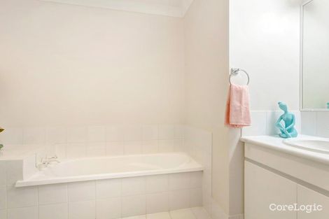 Property photo of 94/152 Palm Meadows Drive Carrara QLD 4211