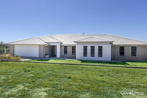 12 Lakeview Ave, Rosenthal Heights, QLD 4370