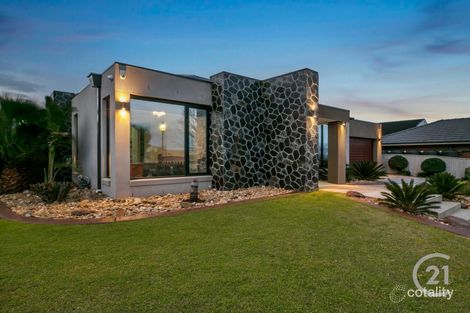 Property photo of 18 Wills Avenue Pakenham VIC 3810