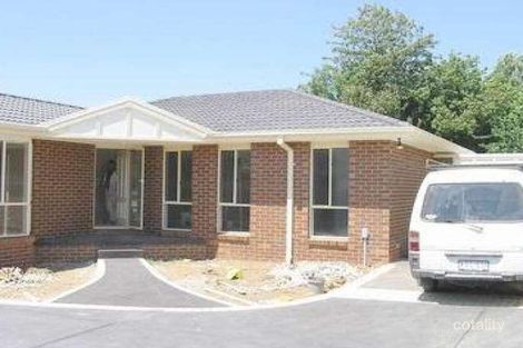 Property photo of 59 Dryden Concourse Mooroolbark VIC 3138