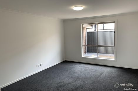 Property photo of 4 McGlynn Court Blakeview SA 5114