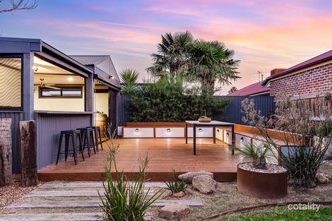 Property photo of 61 Sovereign Manors Crescent Rowville VIC 3178