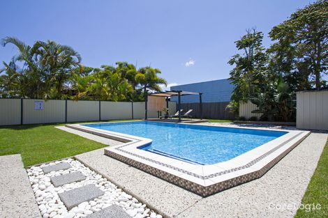 Property photo of 5 Warrina Crescent Burleigh Waters QLD 4220
