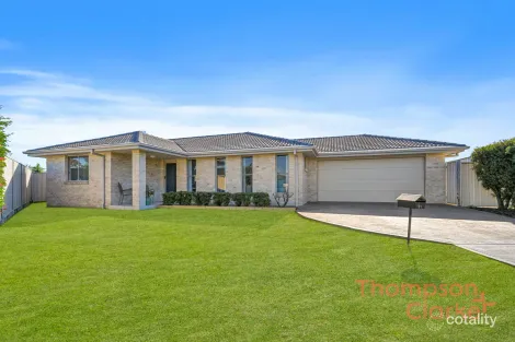 21 Ashleigh St, Heddon Greta, NSW 2321