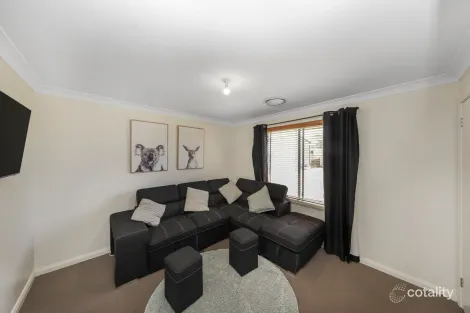 Property photo of 5 King Place Tumut NSW 2720