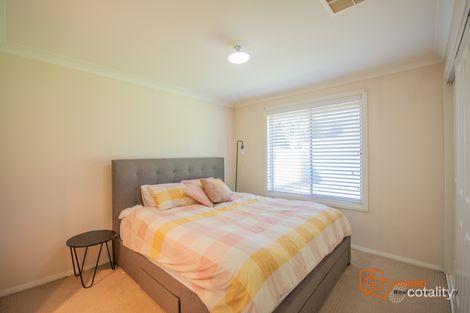 Property photo of 5 Daffodil Court Dubbo NSW 2830