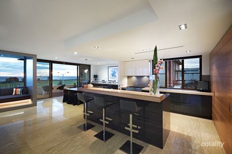 Property photo of 4/79 Marine Parade Elwood VIC 3184