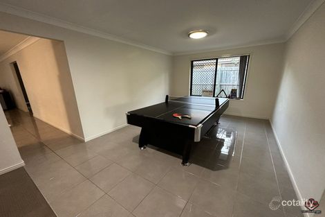 Property photo of 18 Waterhousia Place Moggill QLD 4070
