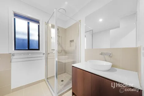 Property photo of 18 Cottrell Street Weir Views VIC 3338