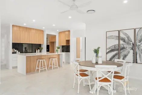 Property photo of 2 Cosmos Place Flagstone QLD 4280