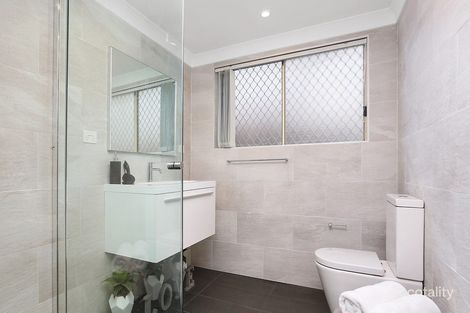 Property photo of 28/1 Hillview Street Roselands NSW 2196
