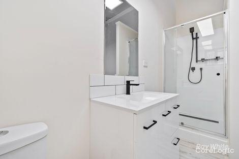 Property photo of 1 Finley Court Helensvale QLD 4212
