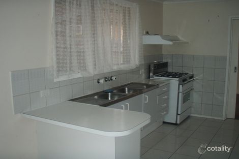 Property photo of 24 Dunfield Drive Gladstone Park VIC 3043