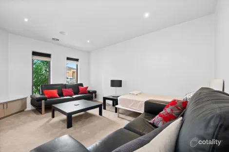 Property photo of 12 Sheehan Court Ballarat East VIC 3350