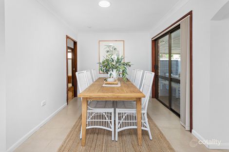 17 Attunga Ave, Kiama Heights, NSW 2533