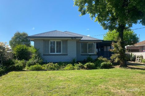 7 Holloway St, Tolland, NSW 2650