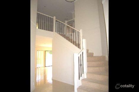 Property photo of 8 Howard Close Green Valley NSW 2168