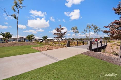 Property photo of 19 Speargrass Parade Mount Low QLD 4818