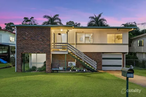 290 Blanchfield St, Koongal, QLD 4701