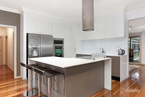 Property photo of 7 Wannyl Road Kirrawee NSW 2232