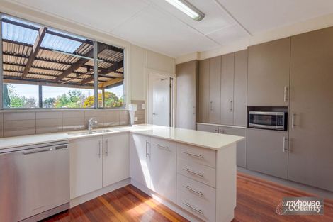 Property photo of 6 Schloss Street Centenary Heights QLD 4350