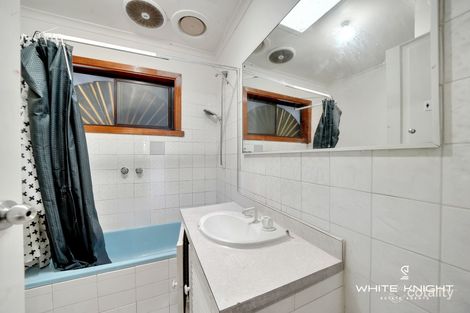 Property photo of 11 Andrew Road St Albans VIC 3021