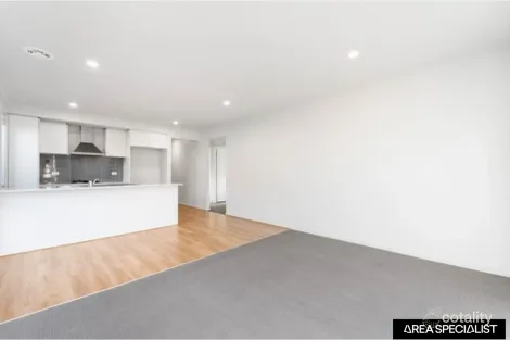 Property photo of 25 Brooksby Circuit Harkness VIC 3337