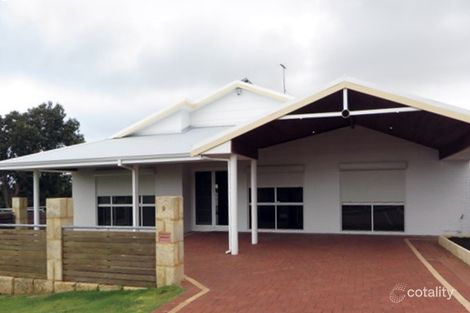 9 BOMARIA MEWS, HALLS HEAD, WA 6210