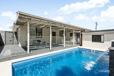 Property photo of 1 Angus Avenue Peakhurst NSW 2210