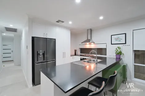 Property photo of 50 Rosso Meander Woodvale WA 6026