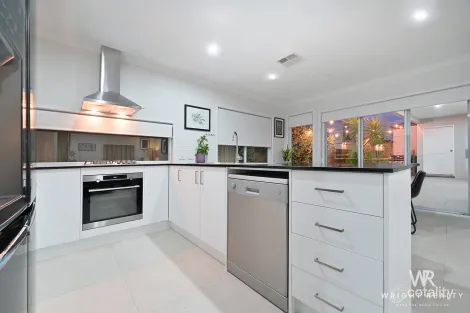 50 Rosso Mndr, Woodvale, WA 6026