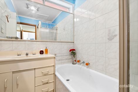 Property photo of 43 Washington Drive Oakleigh South VIC 3167